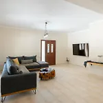 Elite Dio Villa Áno Korakiána