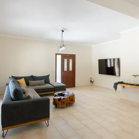 Elite Dio Villa Áno Korakiána