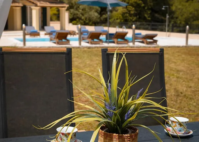 Elite Dio Villa Áno Korakiána