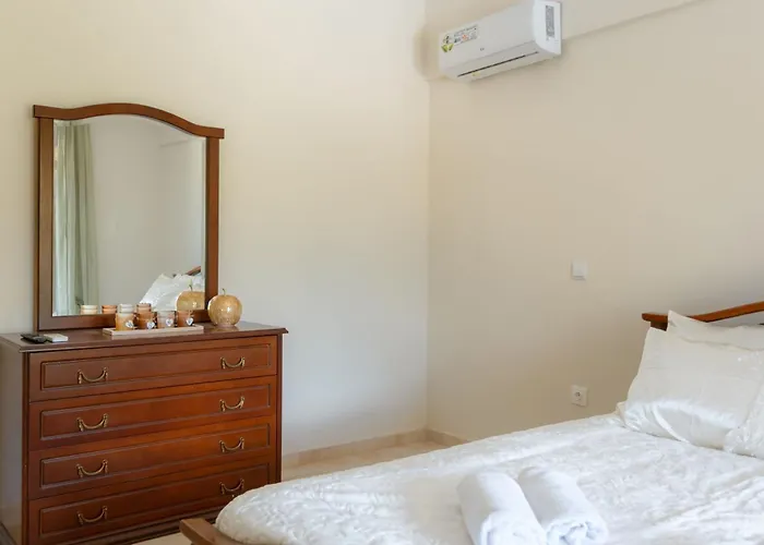 Elite Dio * Áno Korakiána