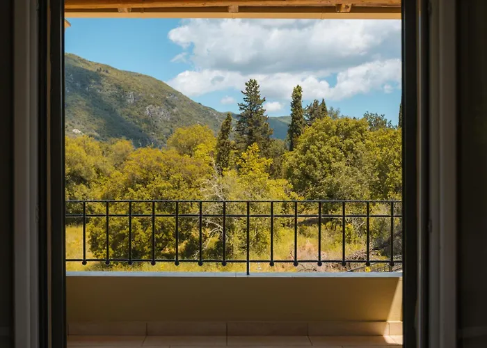 Elite Dio Βίλα Άνω Κορακιάνα